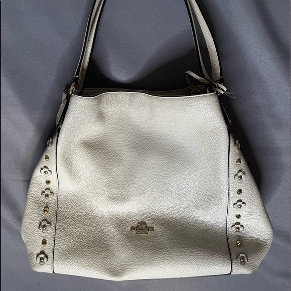 Purse - Picture 2 of 2